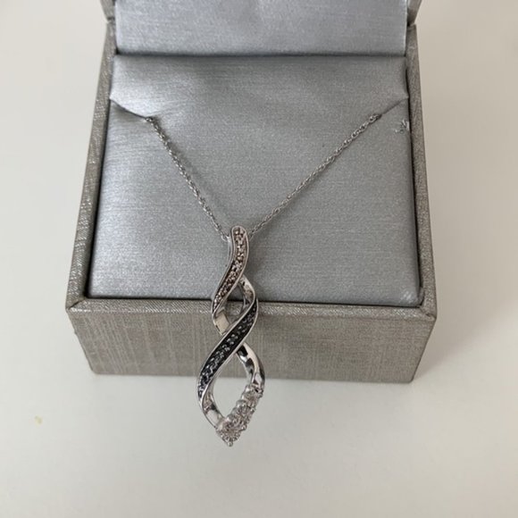 New Black & White Diamond Accent Twist Flame Pendant & Chain in Sterling Silver - Picture 1 of 7